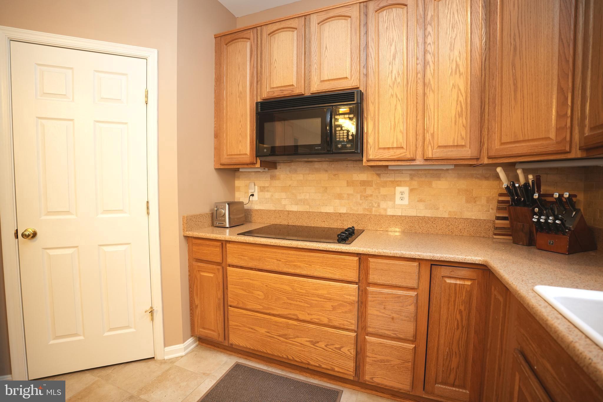 43248 WAVERLY COURT