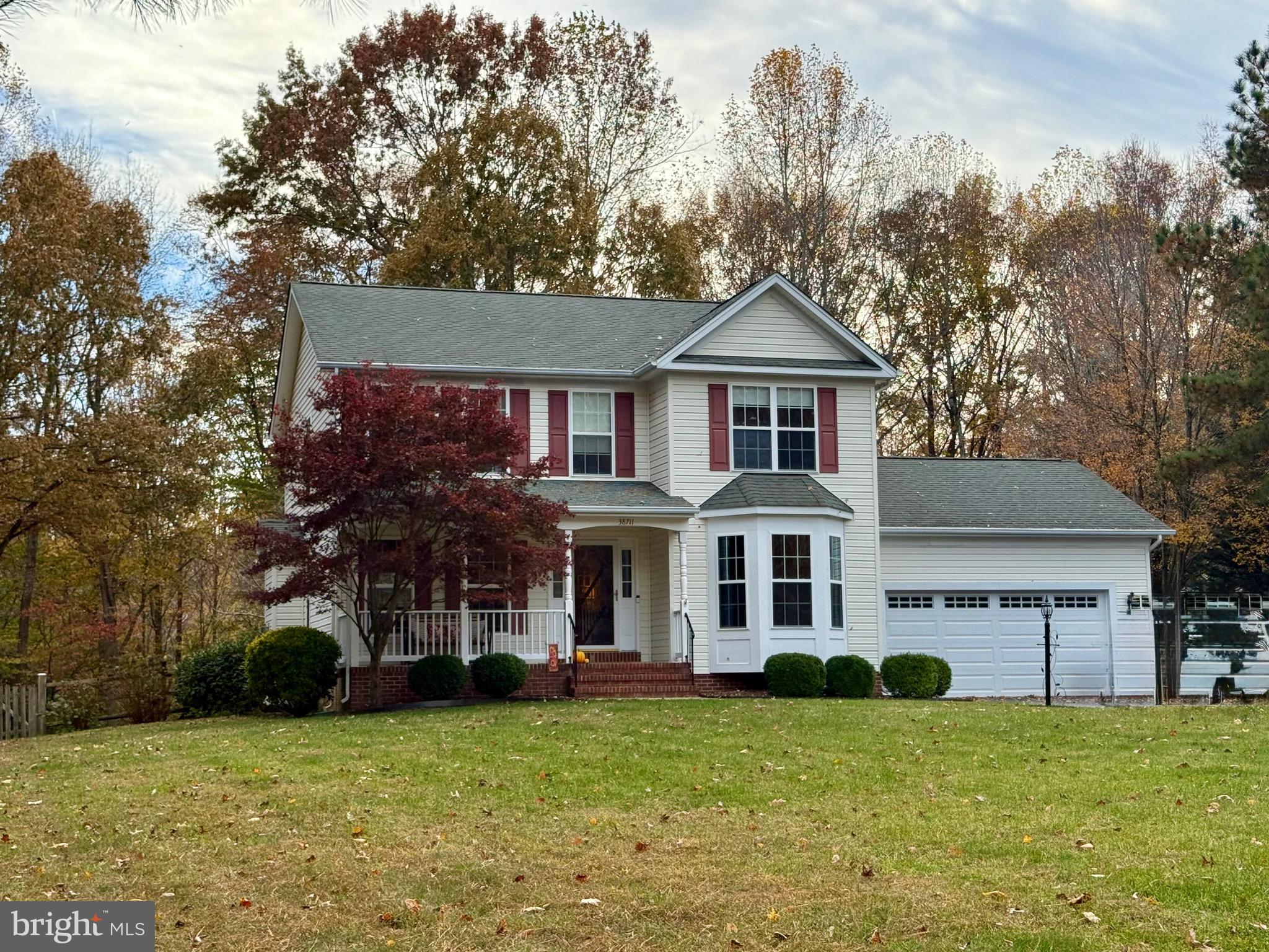 38711 HIDDEN POND COURT