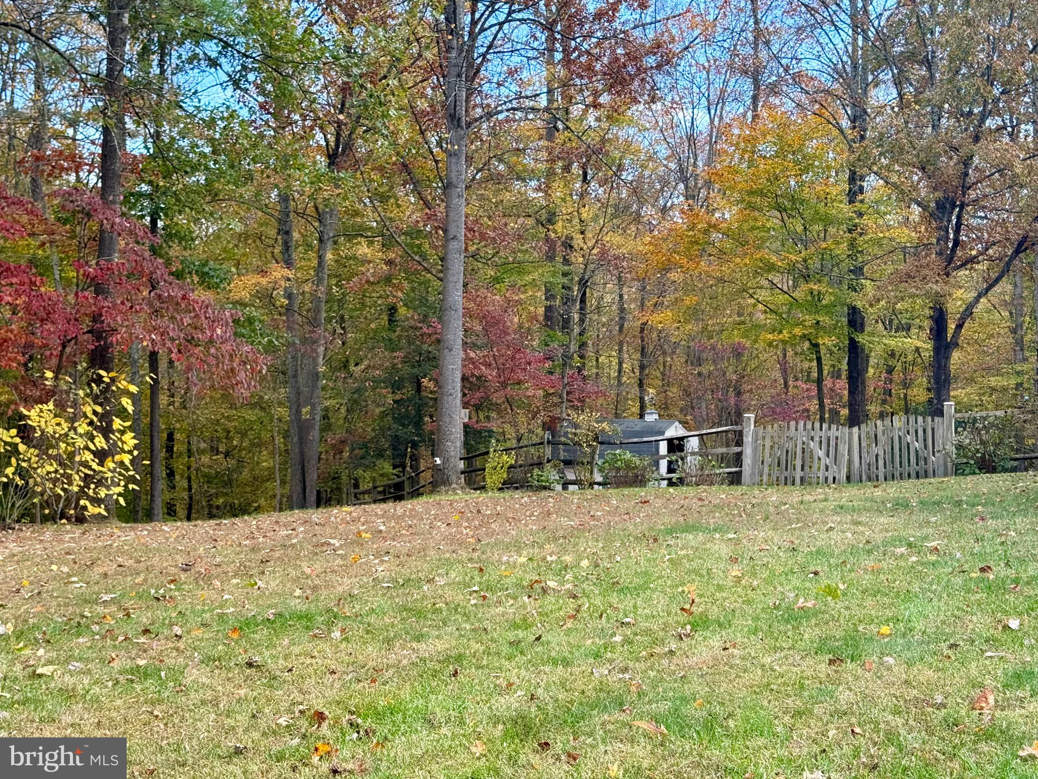 38711 HIDDEN POND COURT
