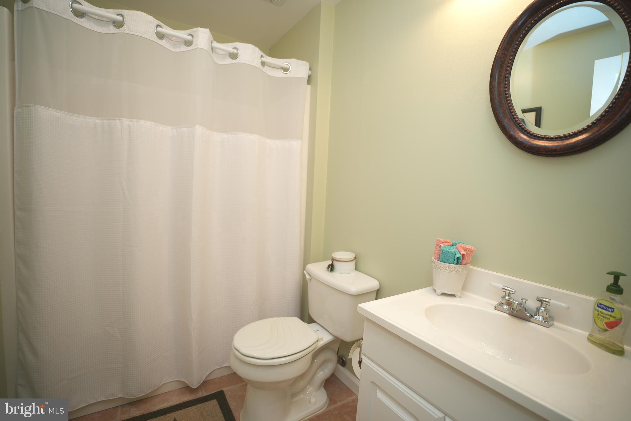 38711 HIDDEN POND COURT