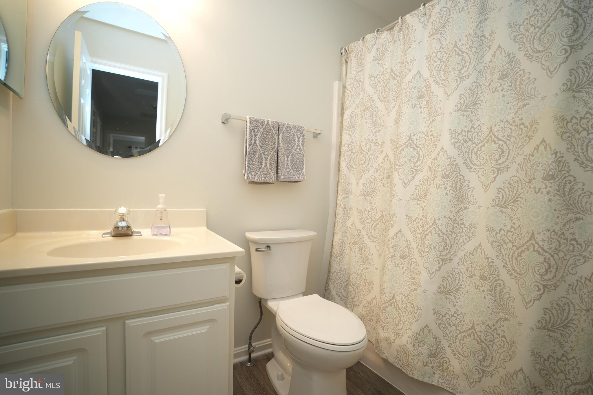 38711 HIDDEN POND COURT