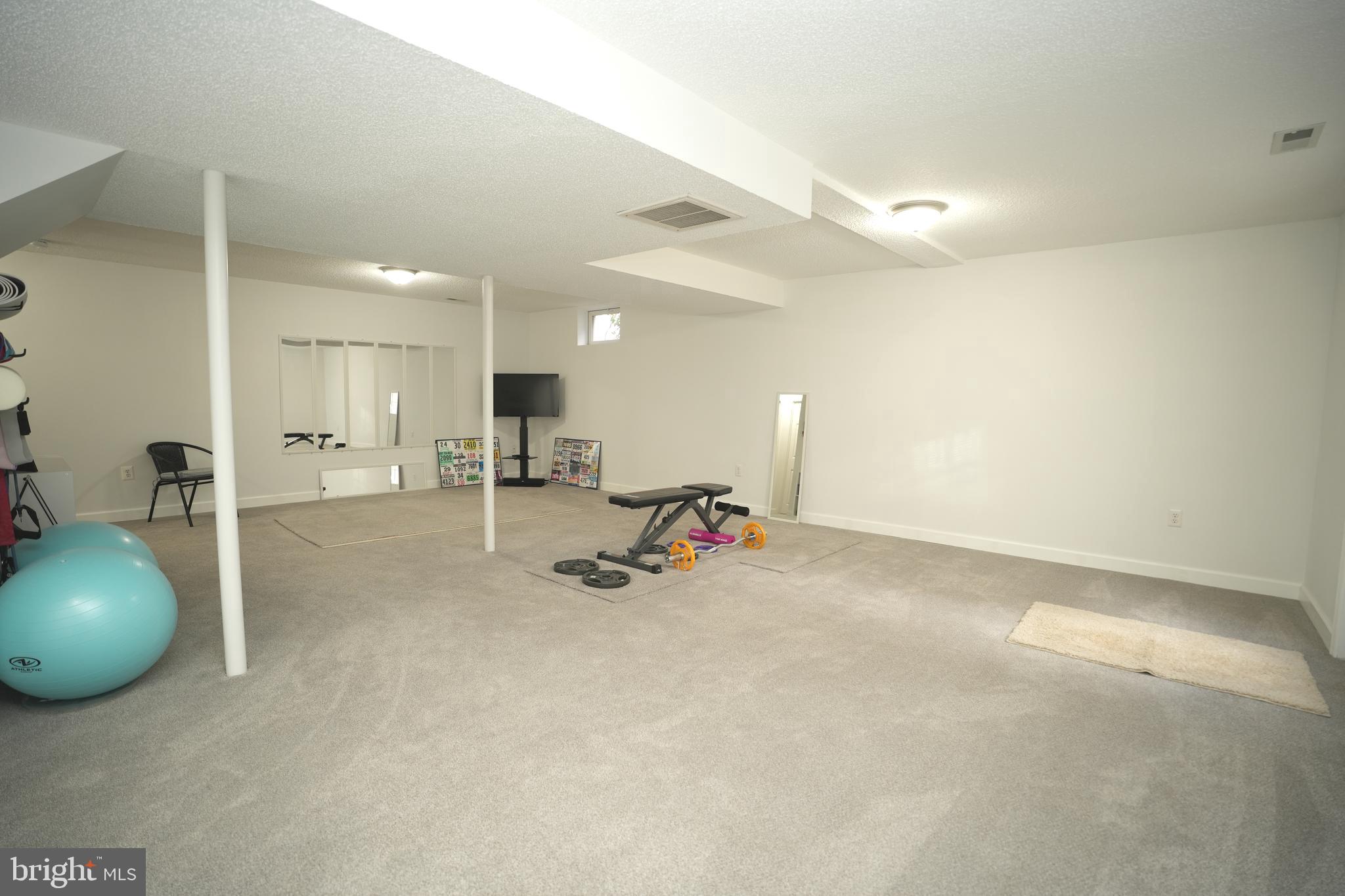 38711 HIDDEN POND COURT