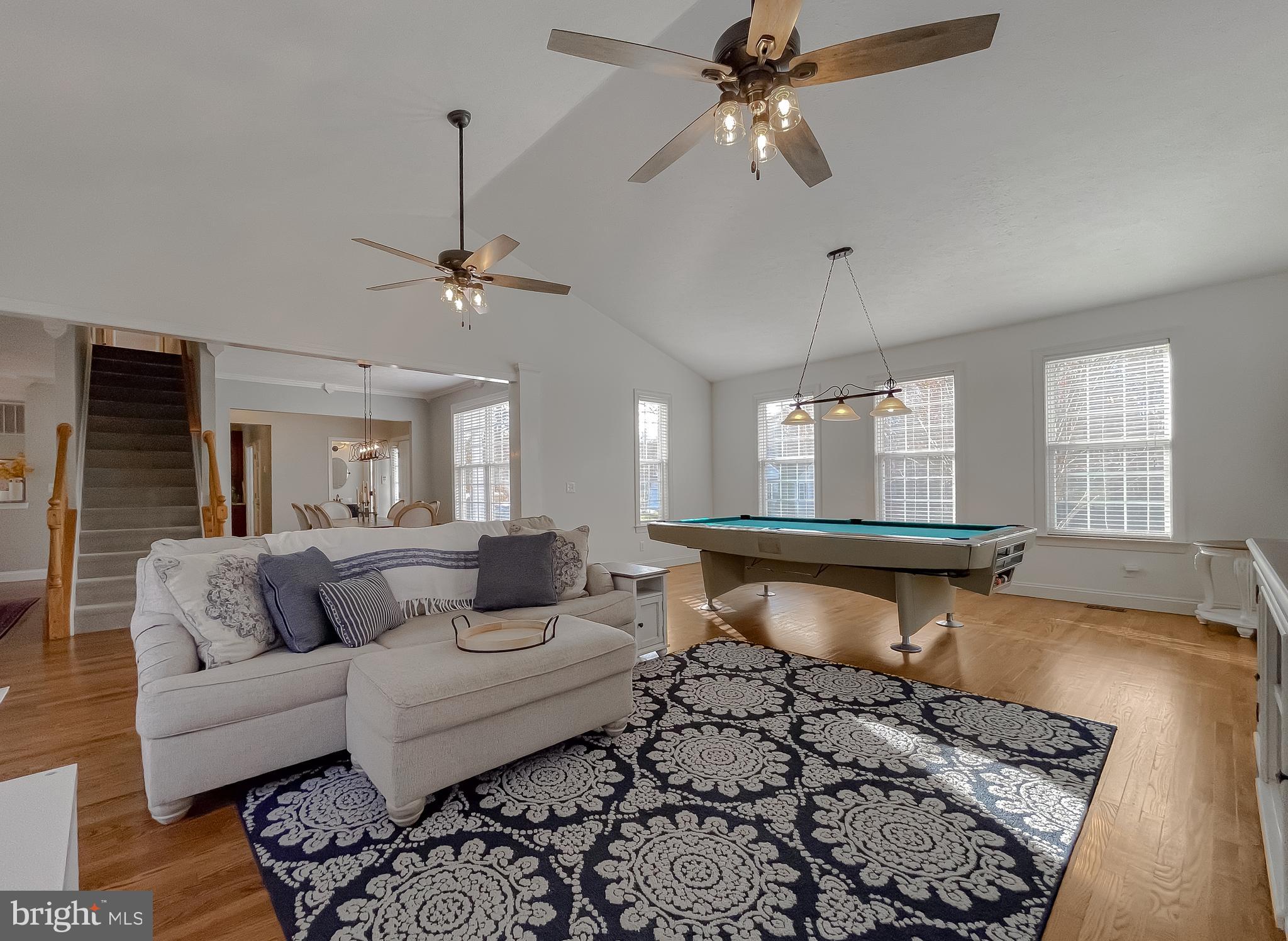 44180 CROSS BOW LANE