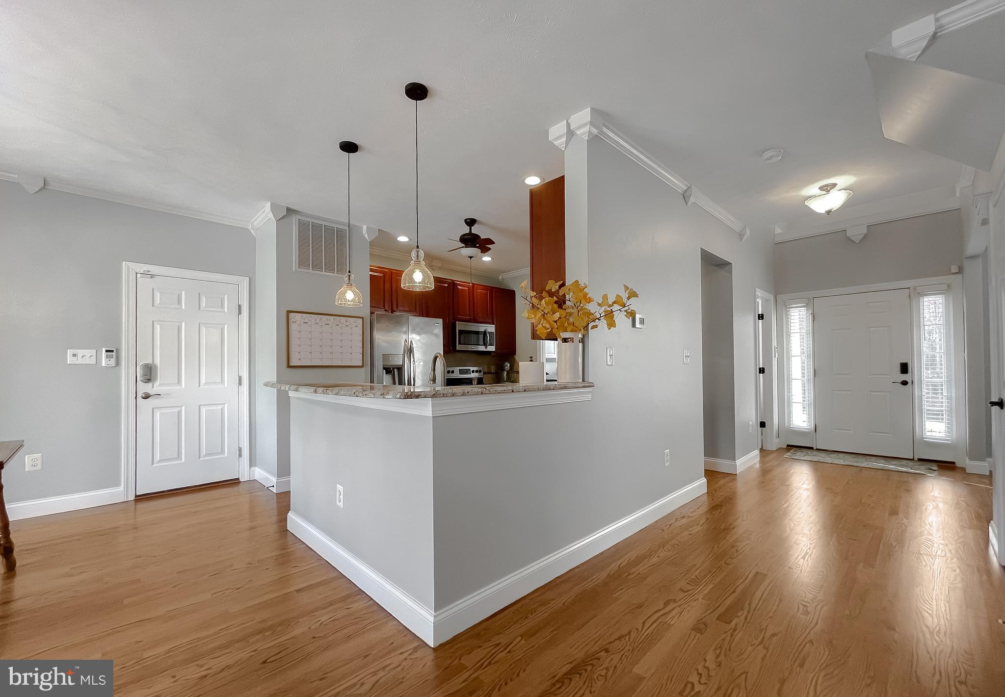 44180 CROSS BOW LANE