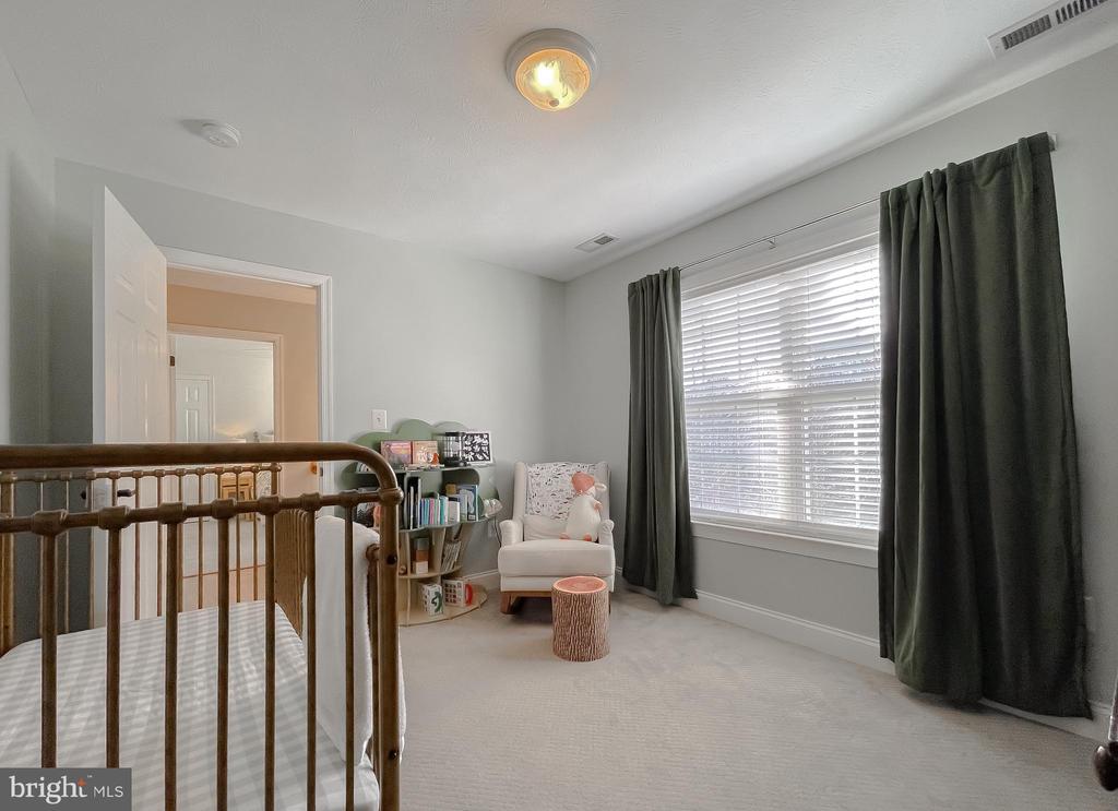 44180 CROSS BOW LANE