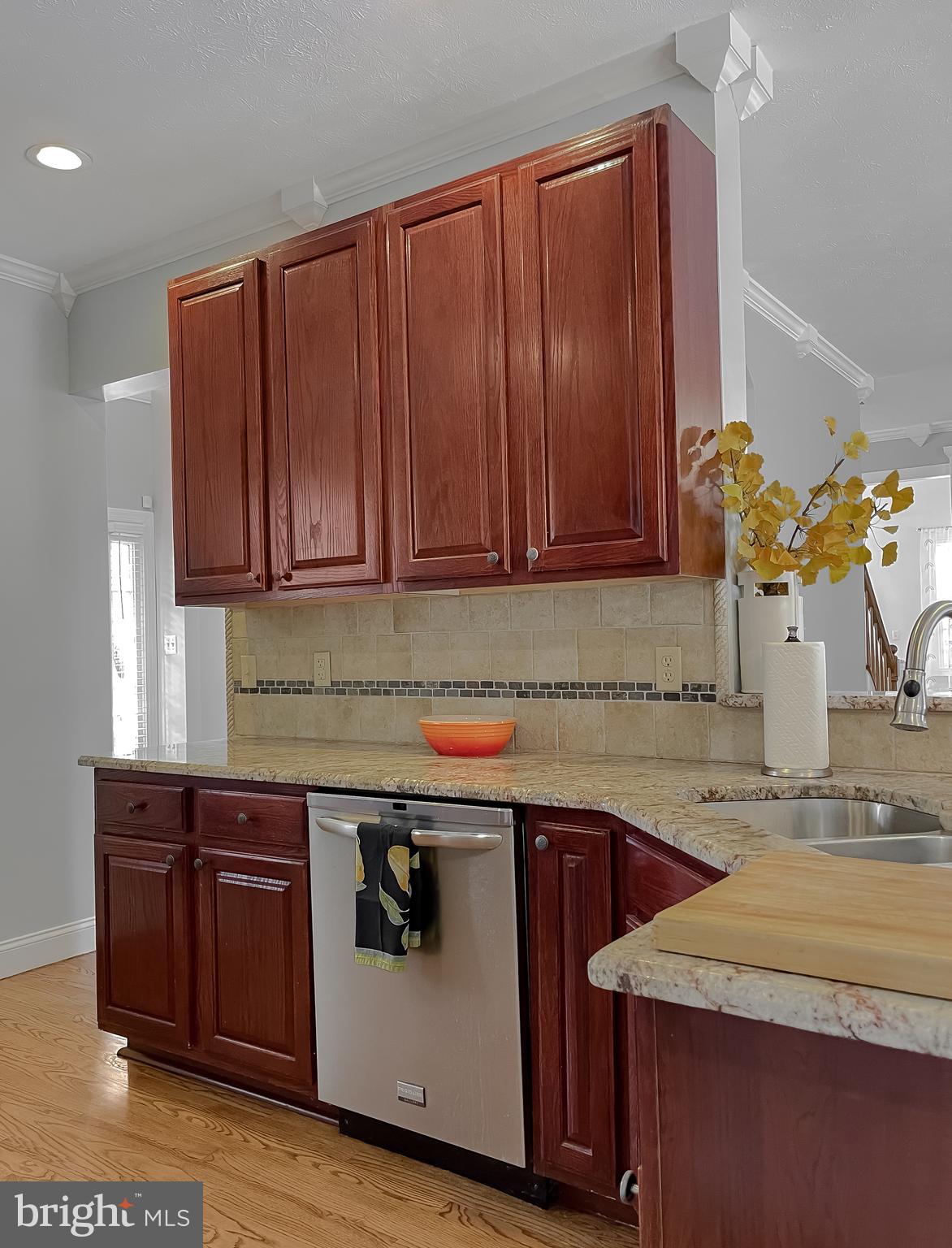 44180 CROSS BOW LANE