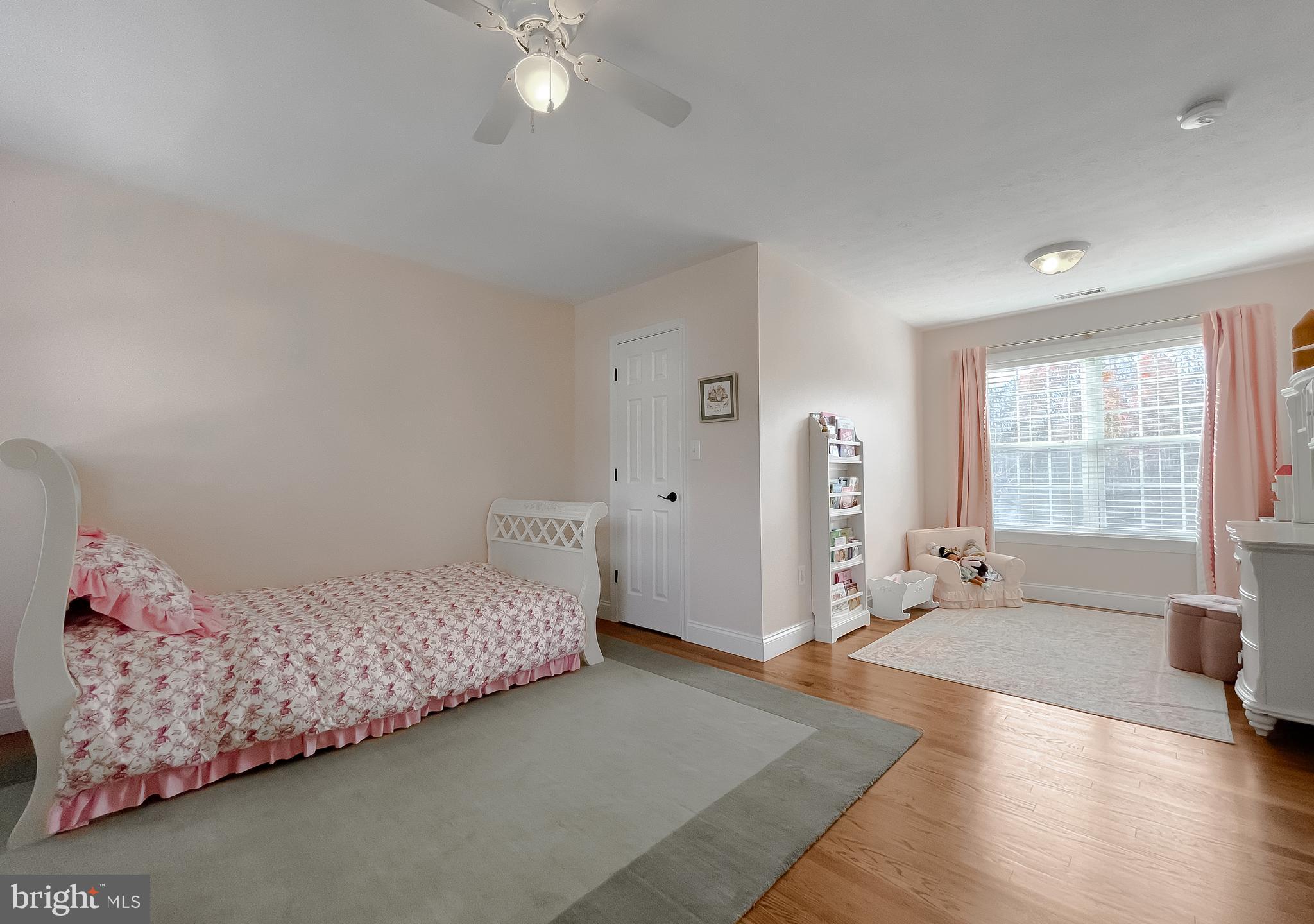 44180 CROSS BOW LANE