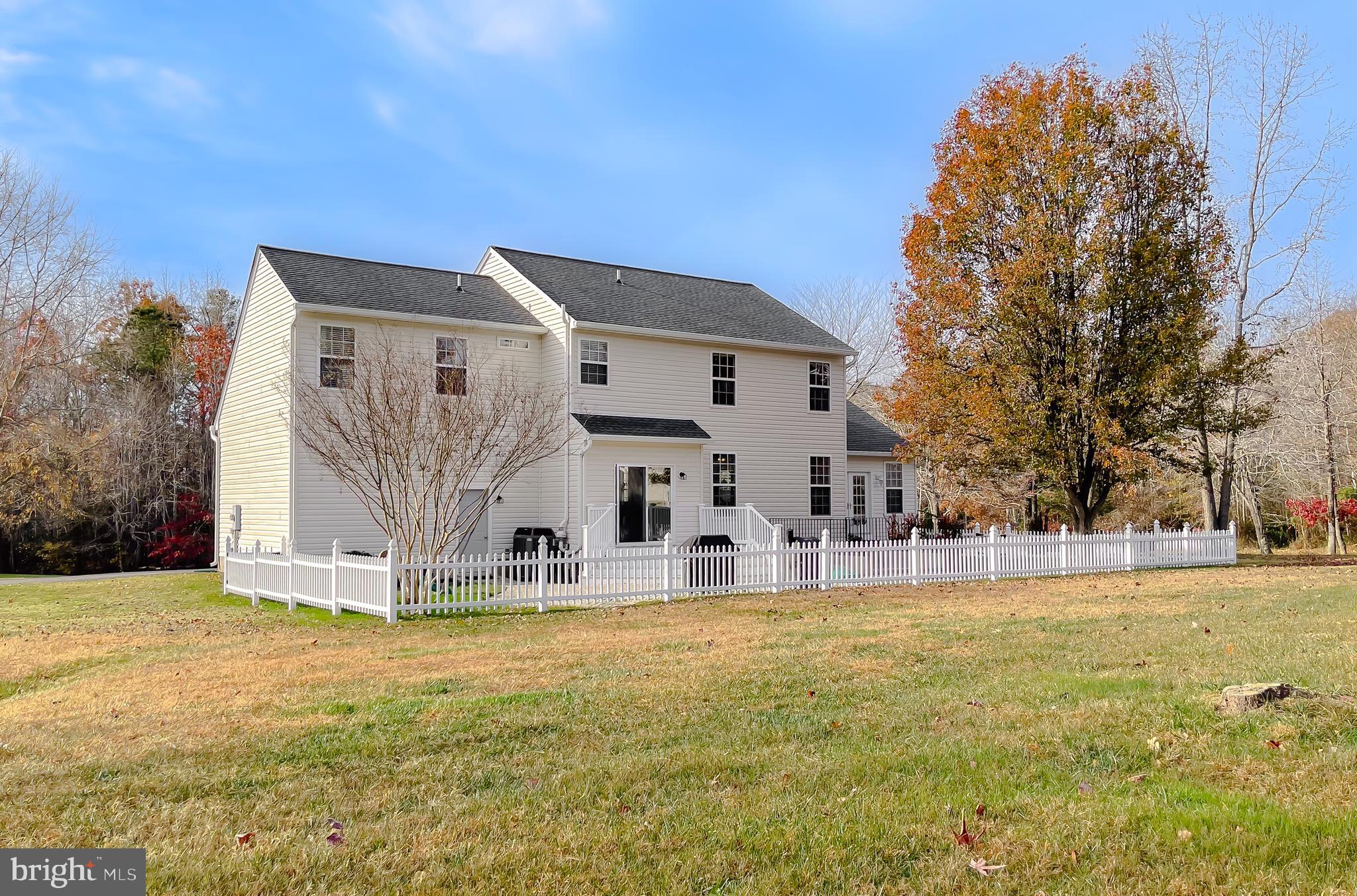 44180 CROSS BOW LANE