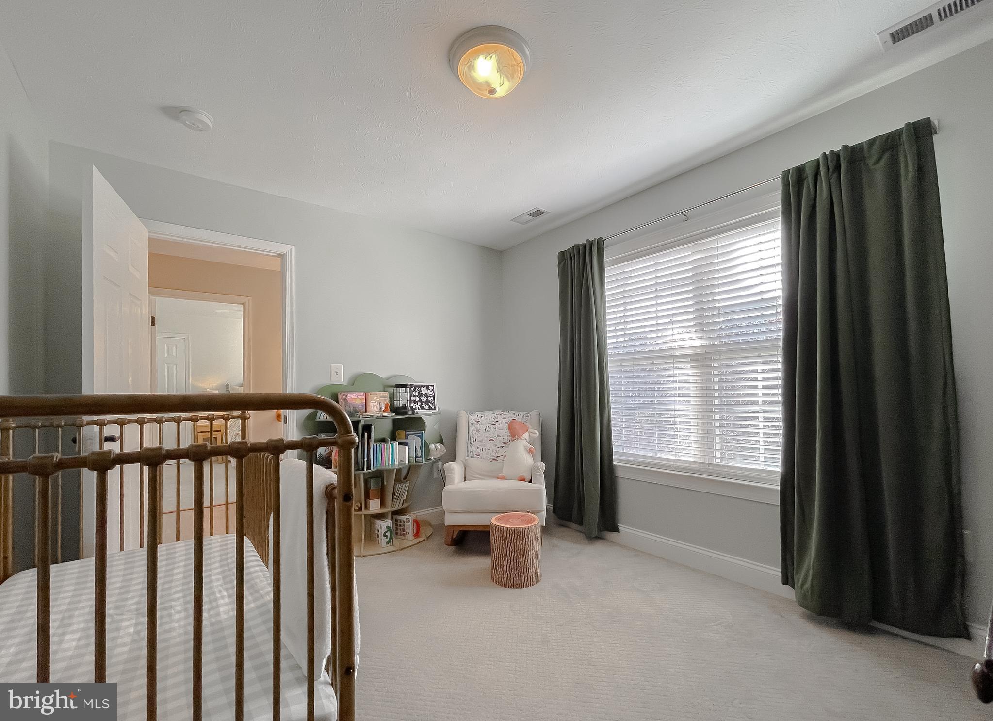 44180 CROSS BOW LANE