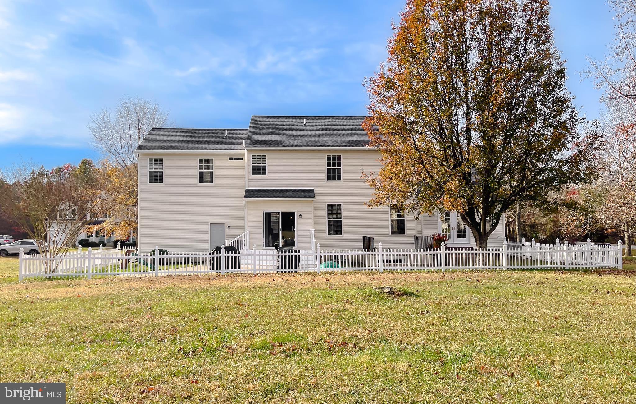 44180 CROSS BOW LANE