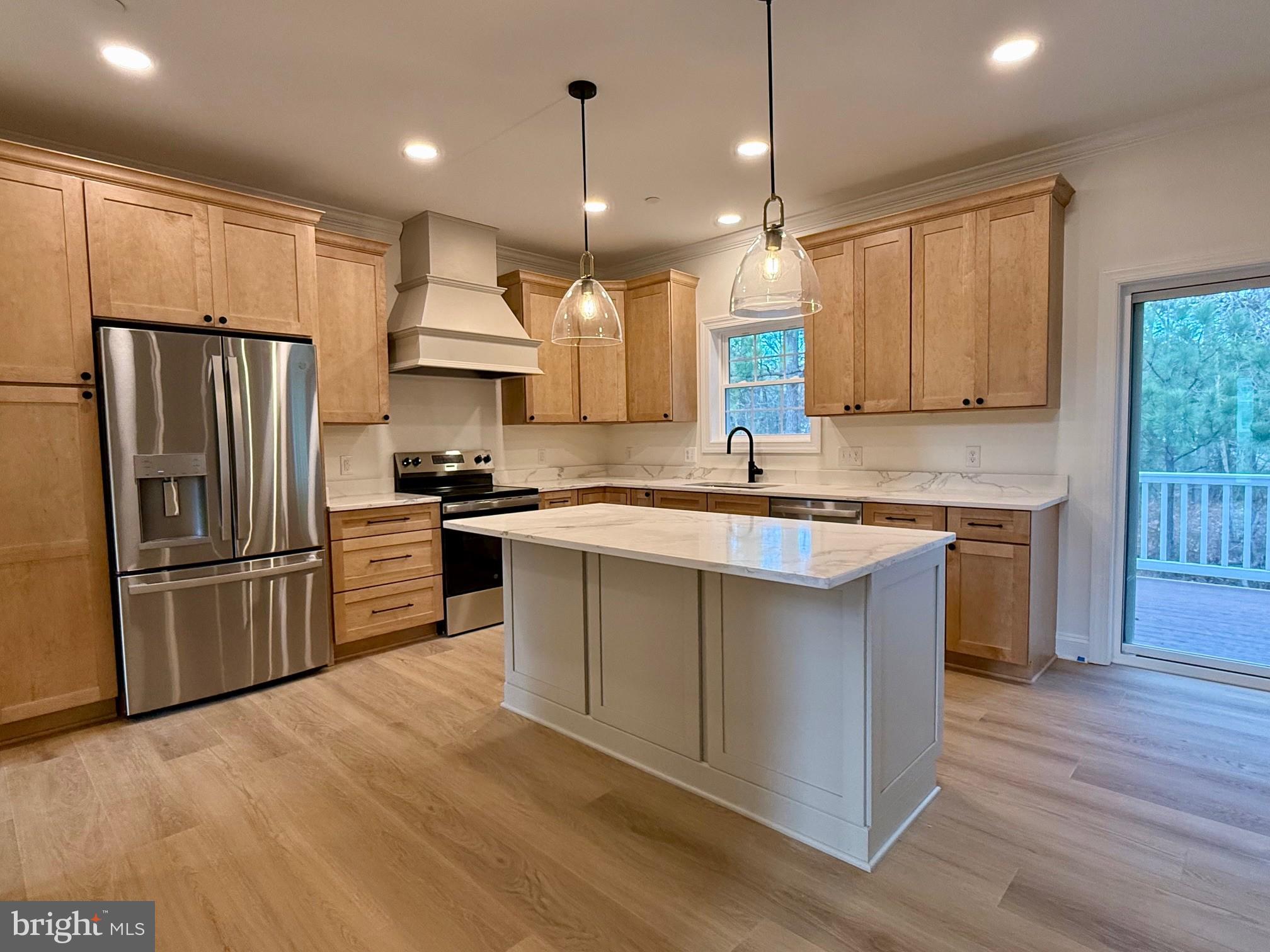 17490 LIGHTHOUSE COMMONS DRIVE