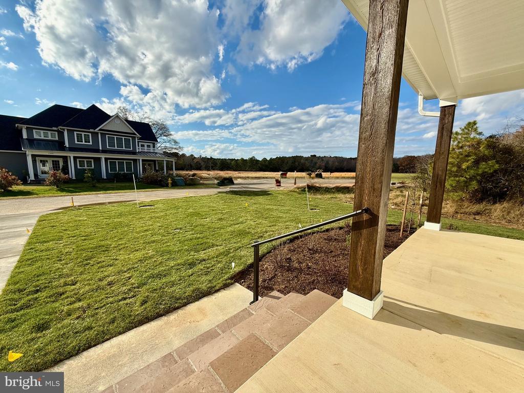 17490 LIGHTHOUSE COMMONS DRIVE