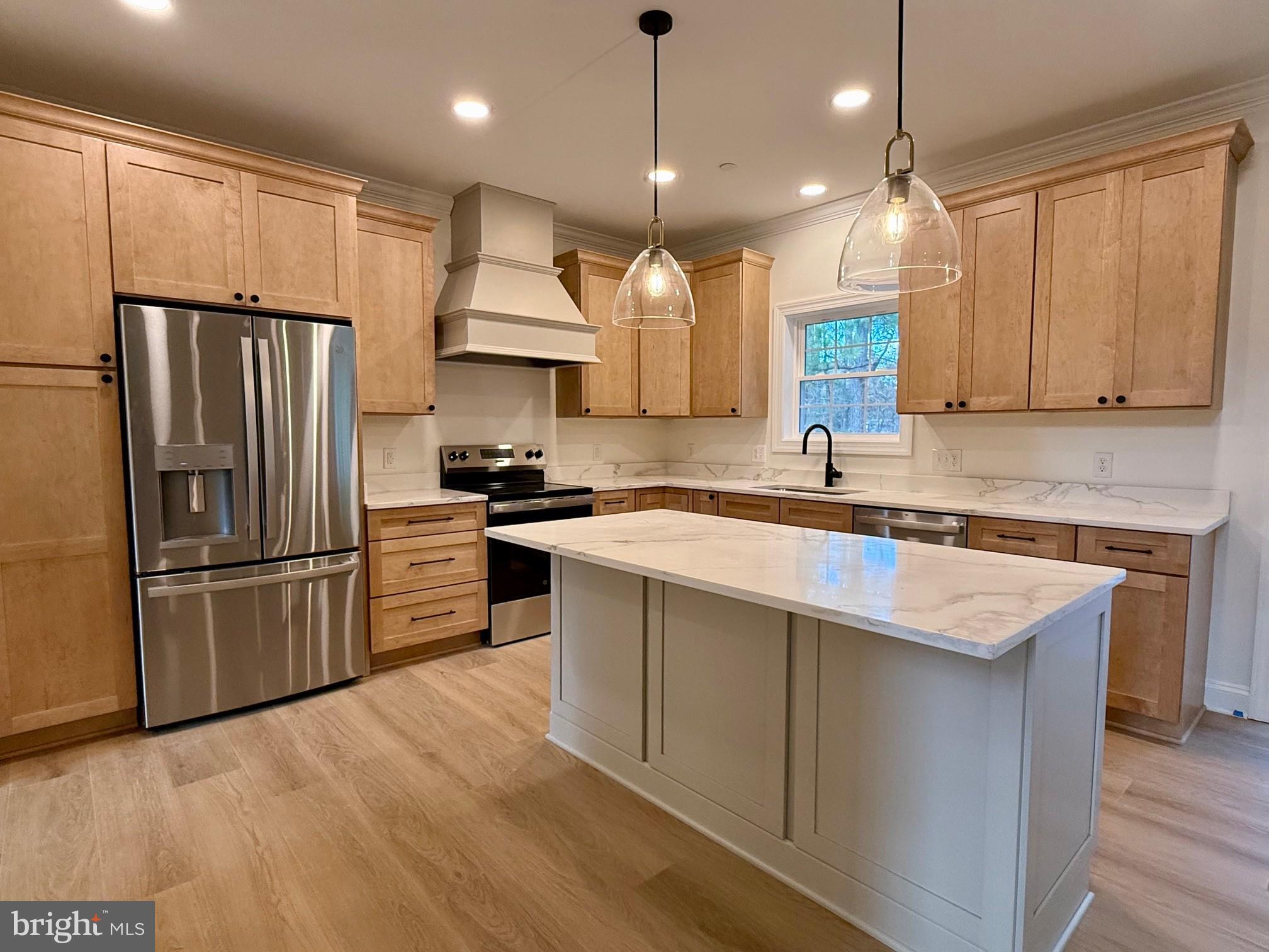 17490 LIGHTHOUSE COMMONS DRIVE