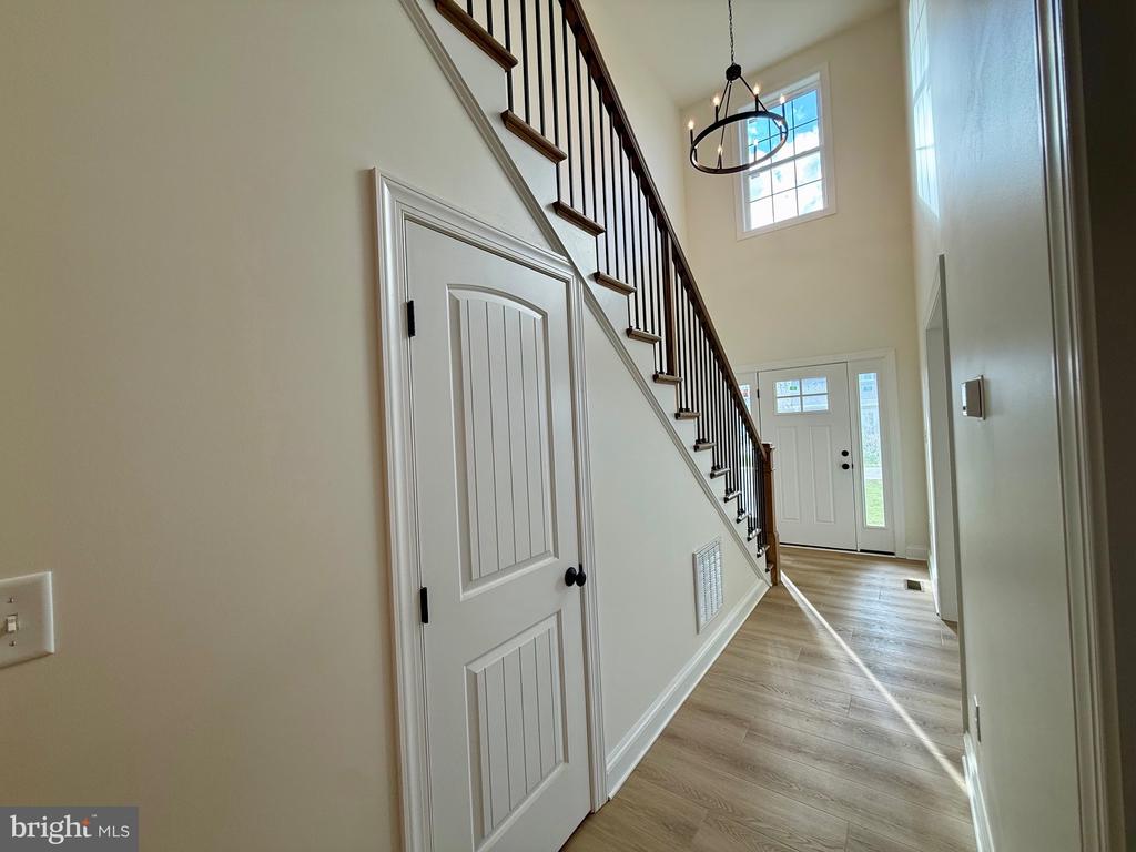 17490 LIGHTHOUSE COMMONS DRIVE