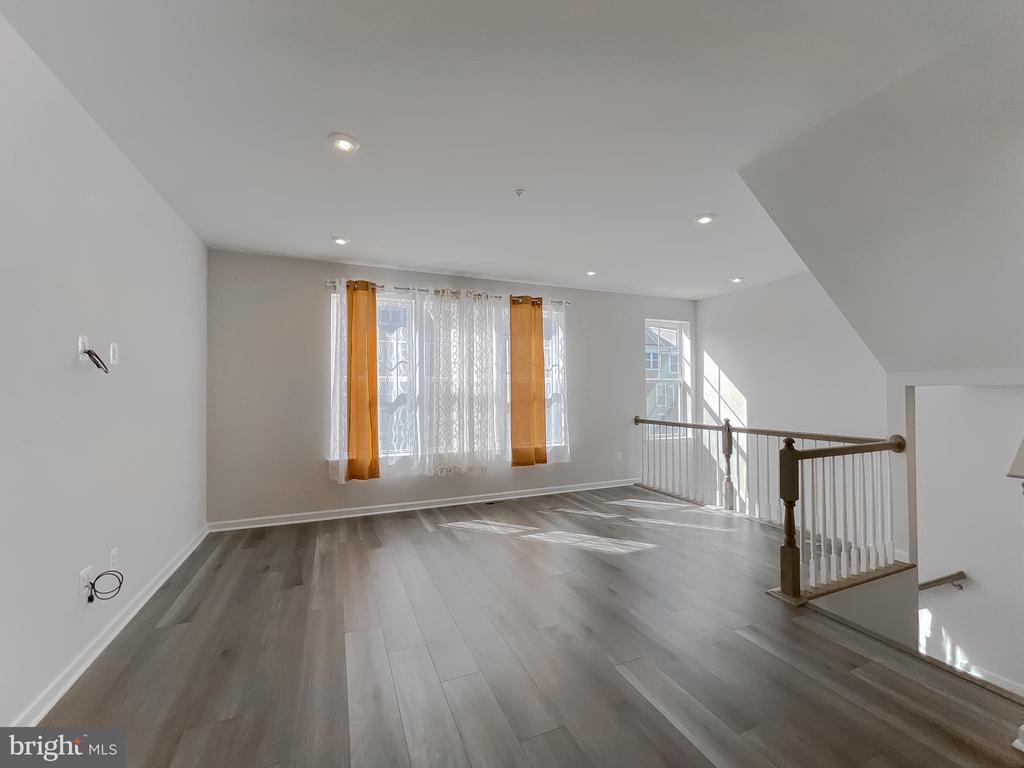 23296 SUGAR PINE LANE