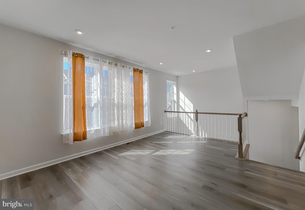 23296 SUGAR PINE LANE