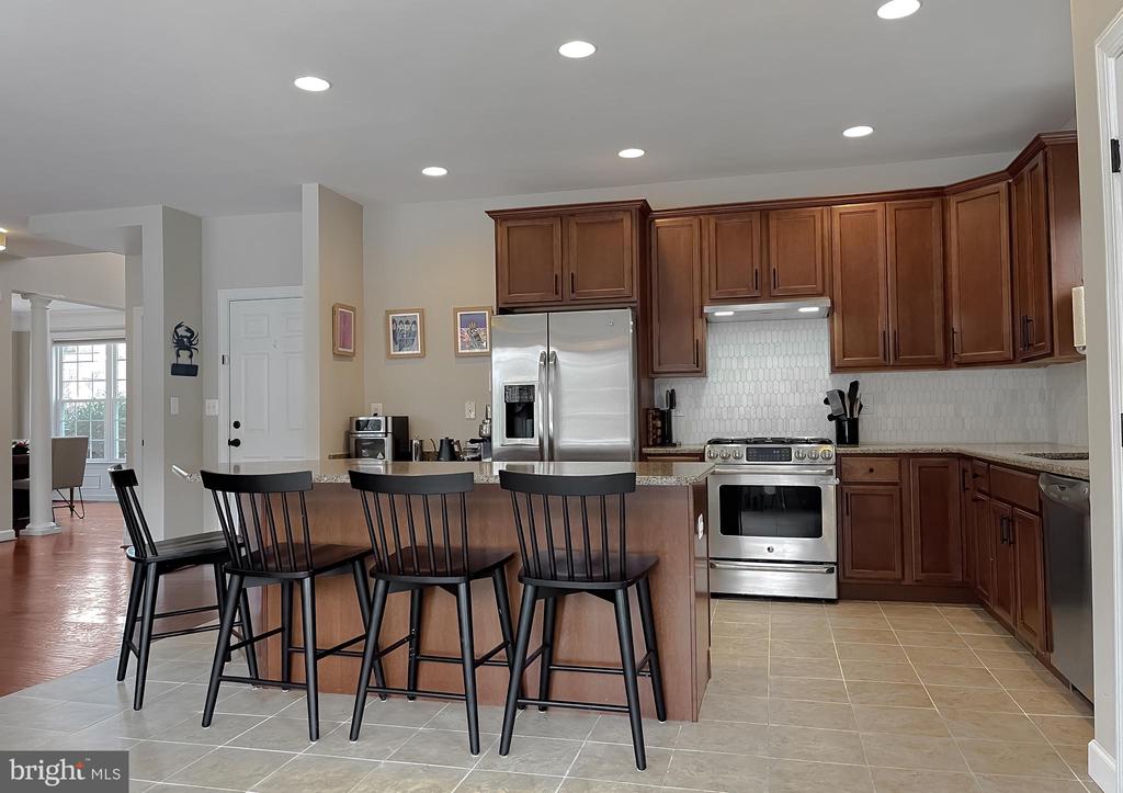 41895 TOMEY COURT