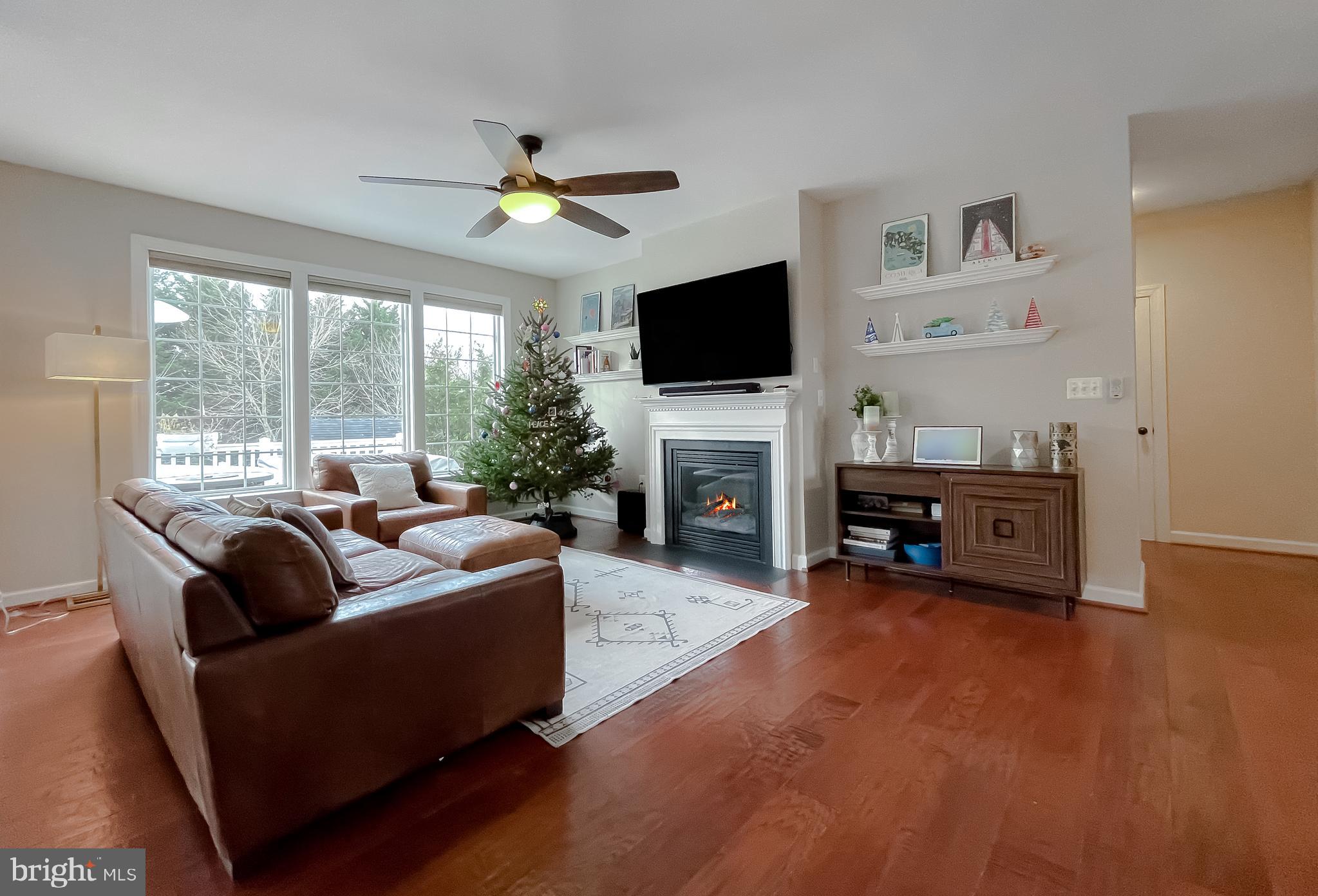 41895 TOMEY COURT