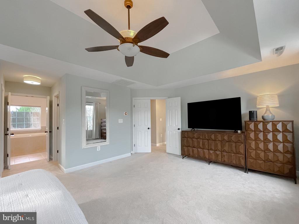 41895 TOMEY COURT