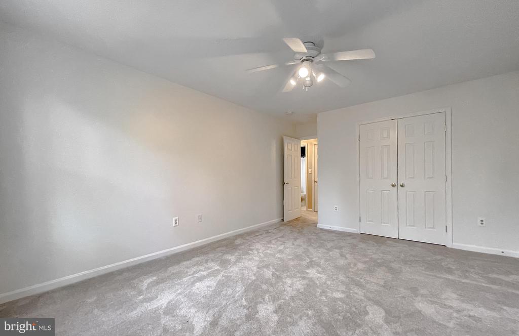 21060 WOODMERE DRIVE