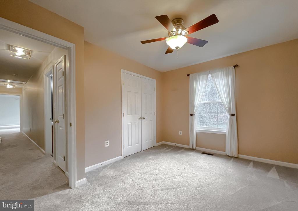 21060 WOODMERE DRIVE