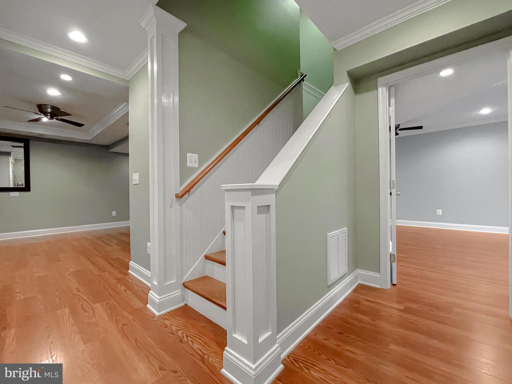 21060 WOODMERE DRIVE