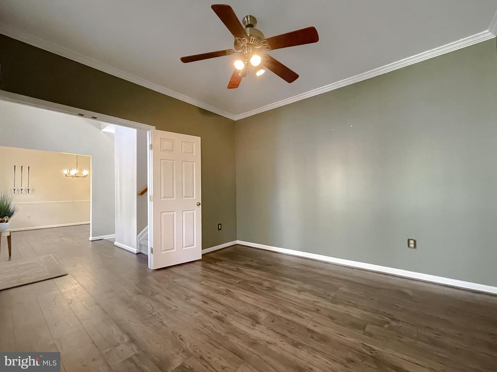 21060 WOODMERE DRIVE