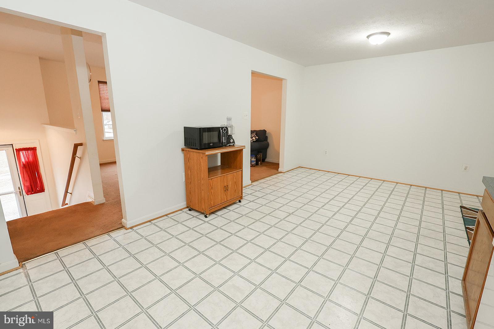 38877 JADE WAY