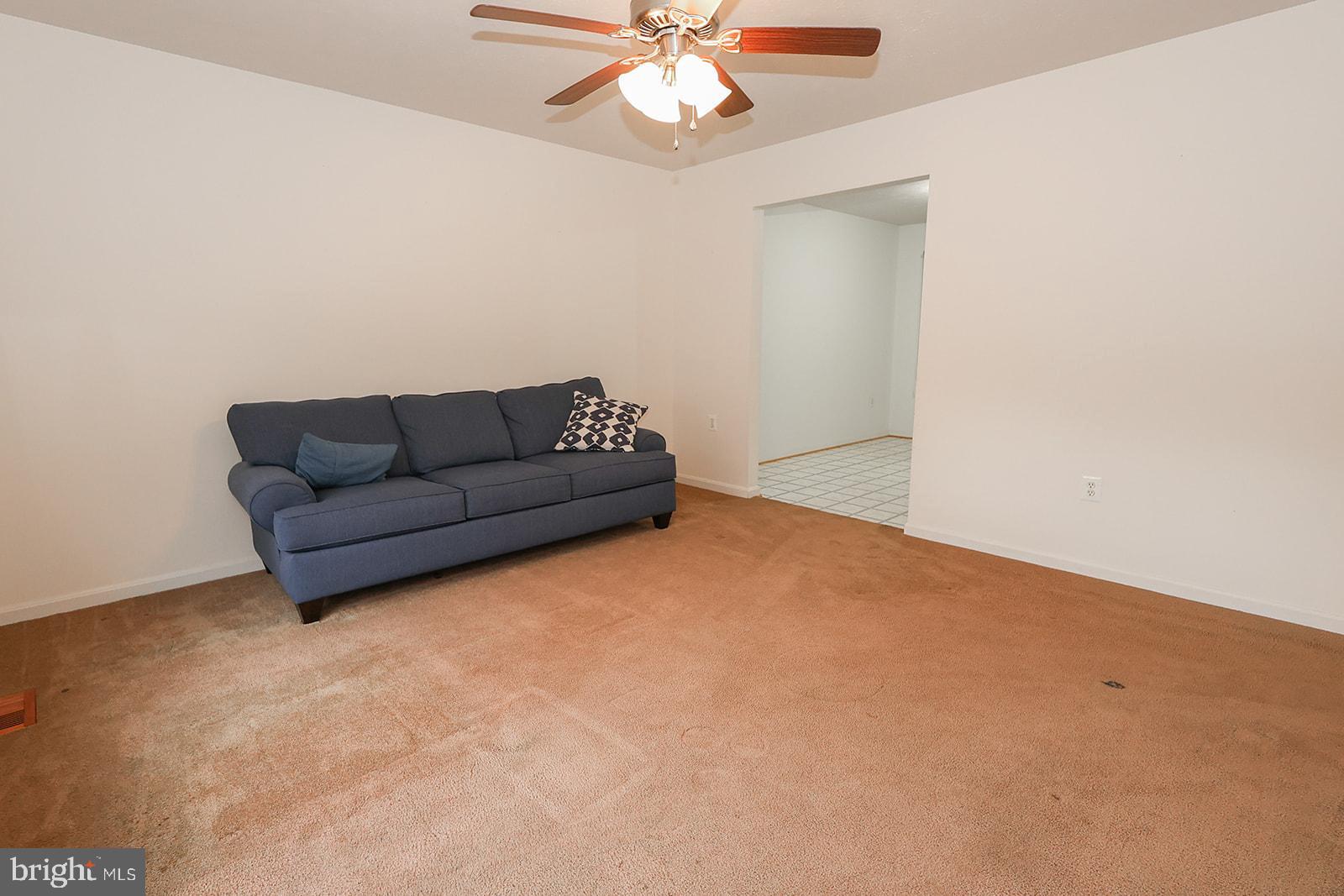 38877 JADE WAY