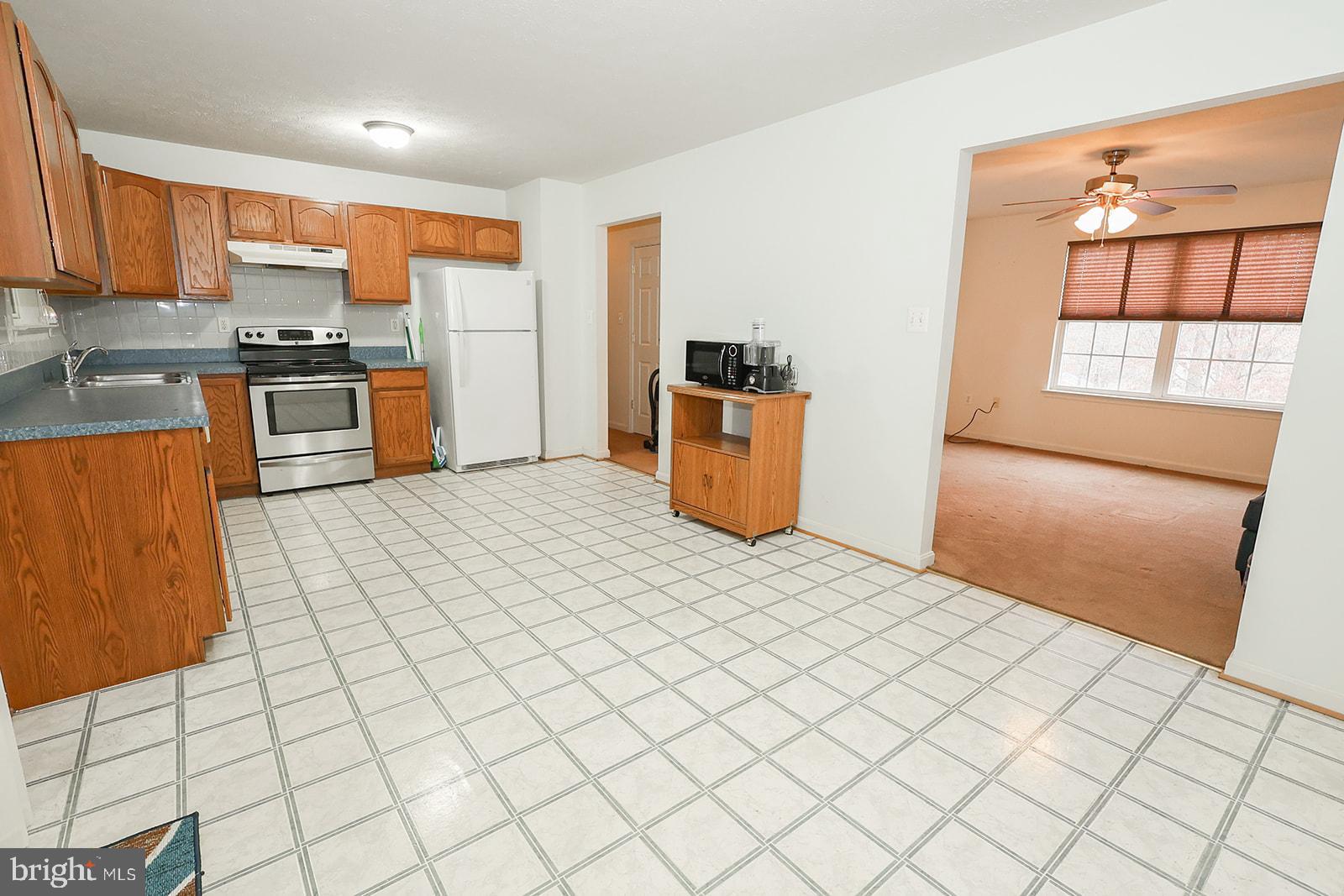 38877 JADE WAY