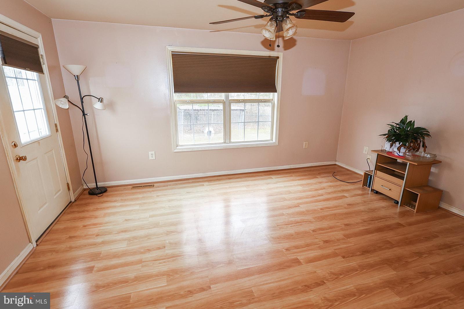 38877 JADE WAY