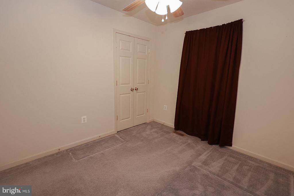 38877 JADE WAY
