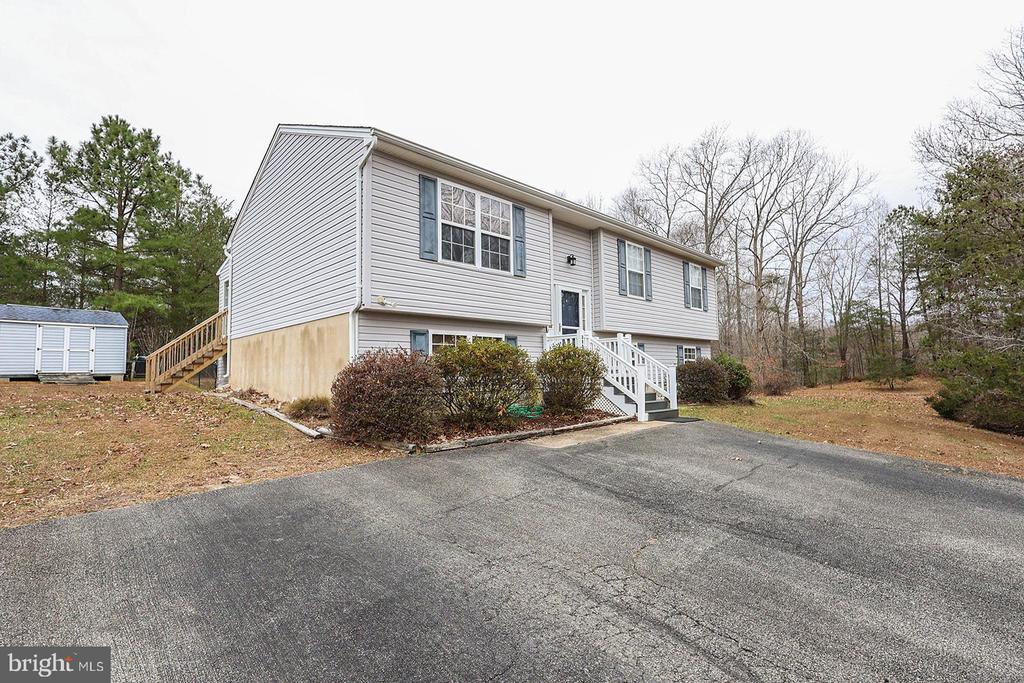38877 JADE WAY