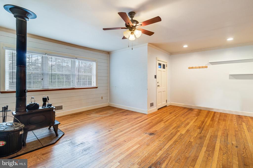 44620 SAINT ANDREWS CHURCH ROAD