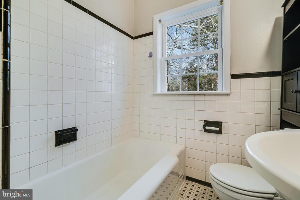 44620 SAINT ANDREWS CHURCH ROAD