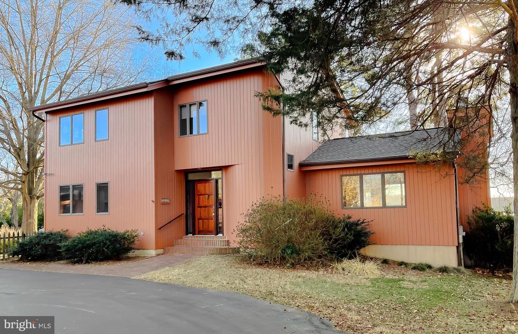 22164 MILLER COURT