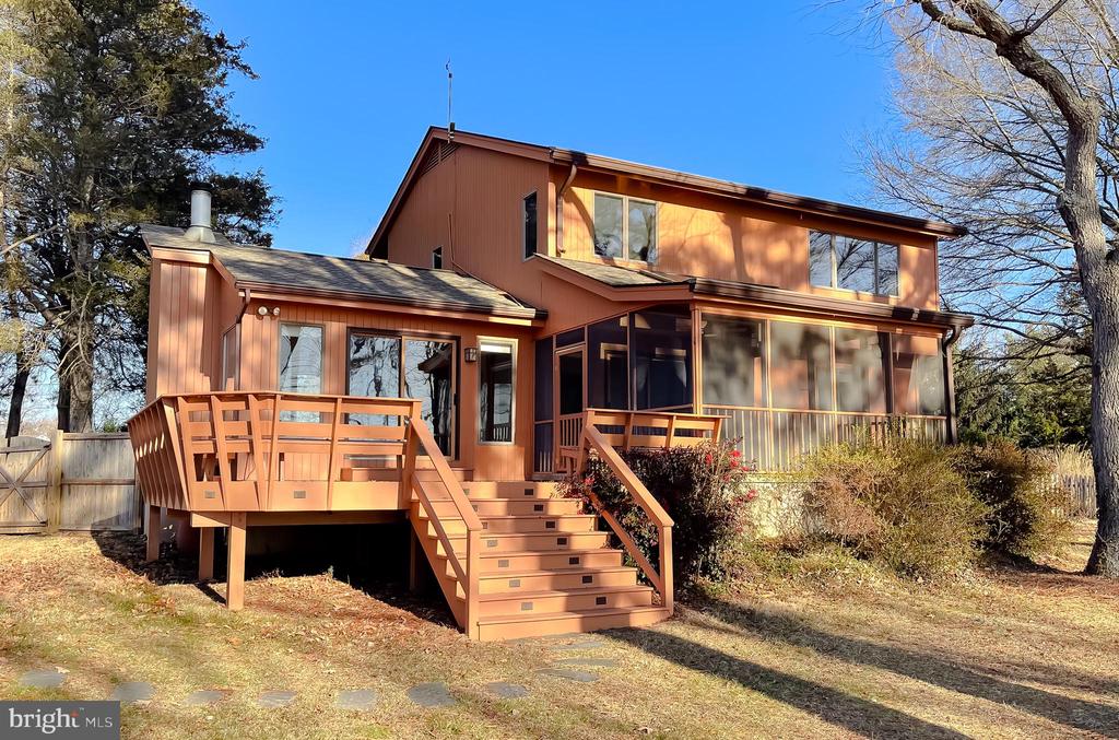 22164 MILLER COURT