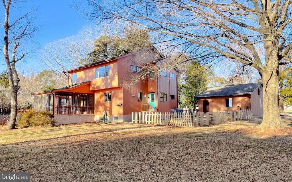 22164 MILLER COURT