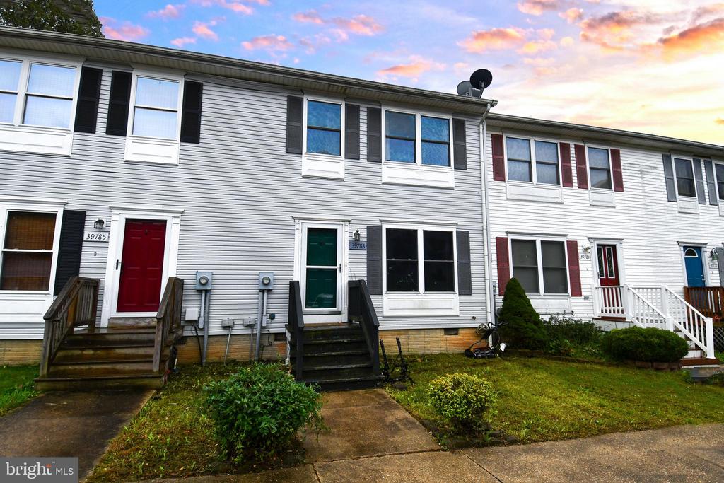 39783 HEARTS DESIRE LANE