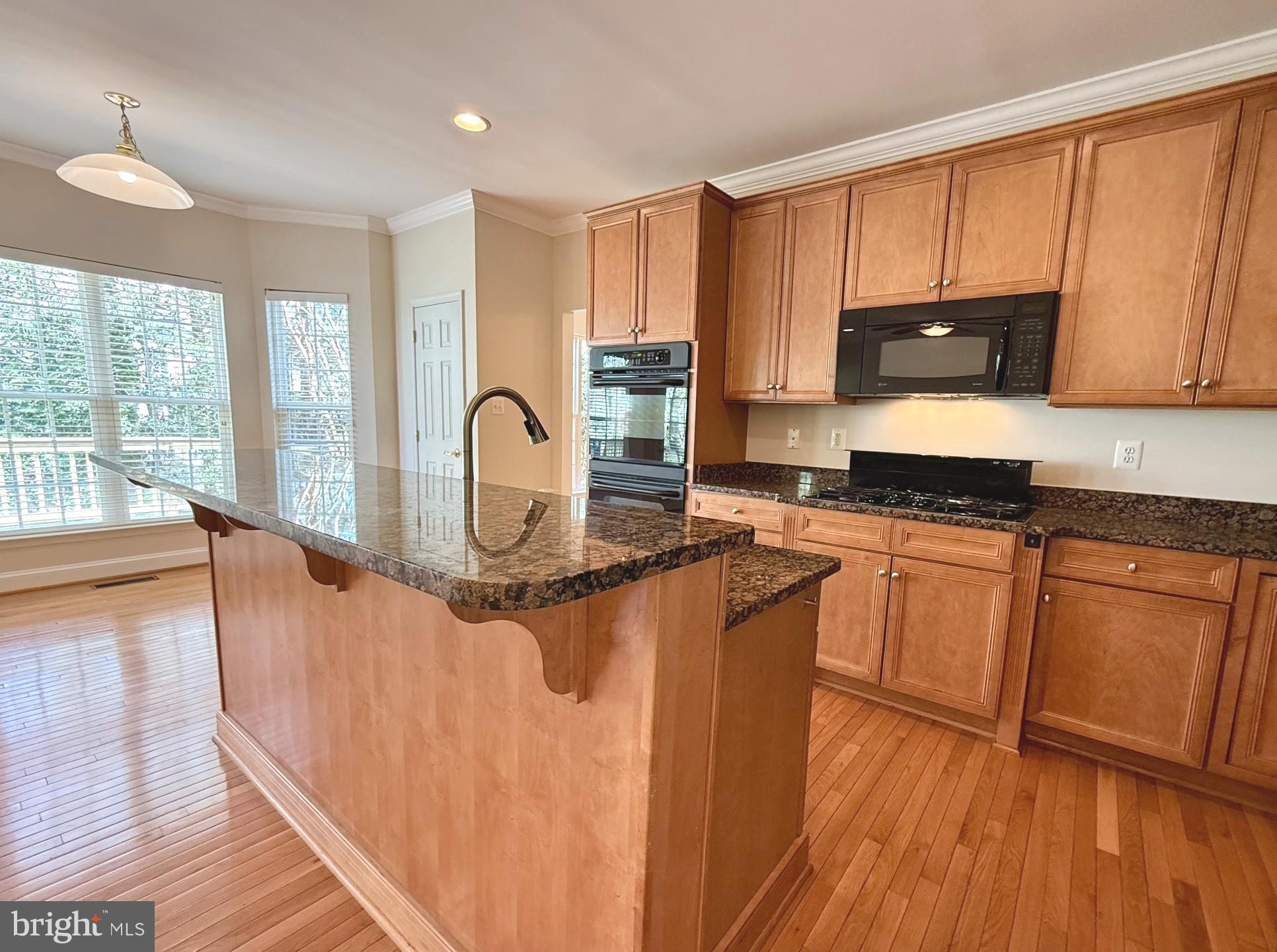 23422 CAMELLIA COURT