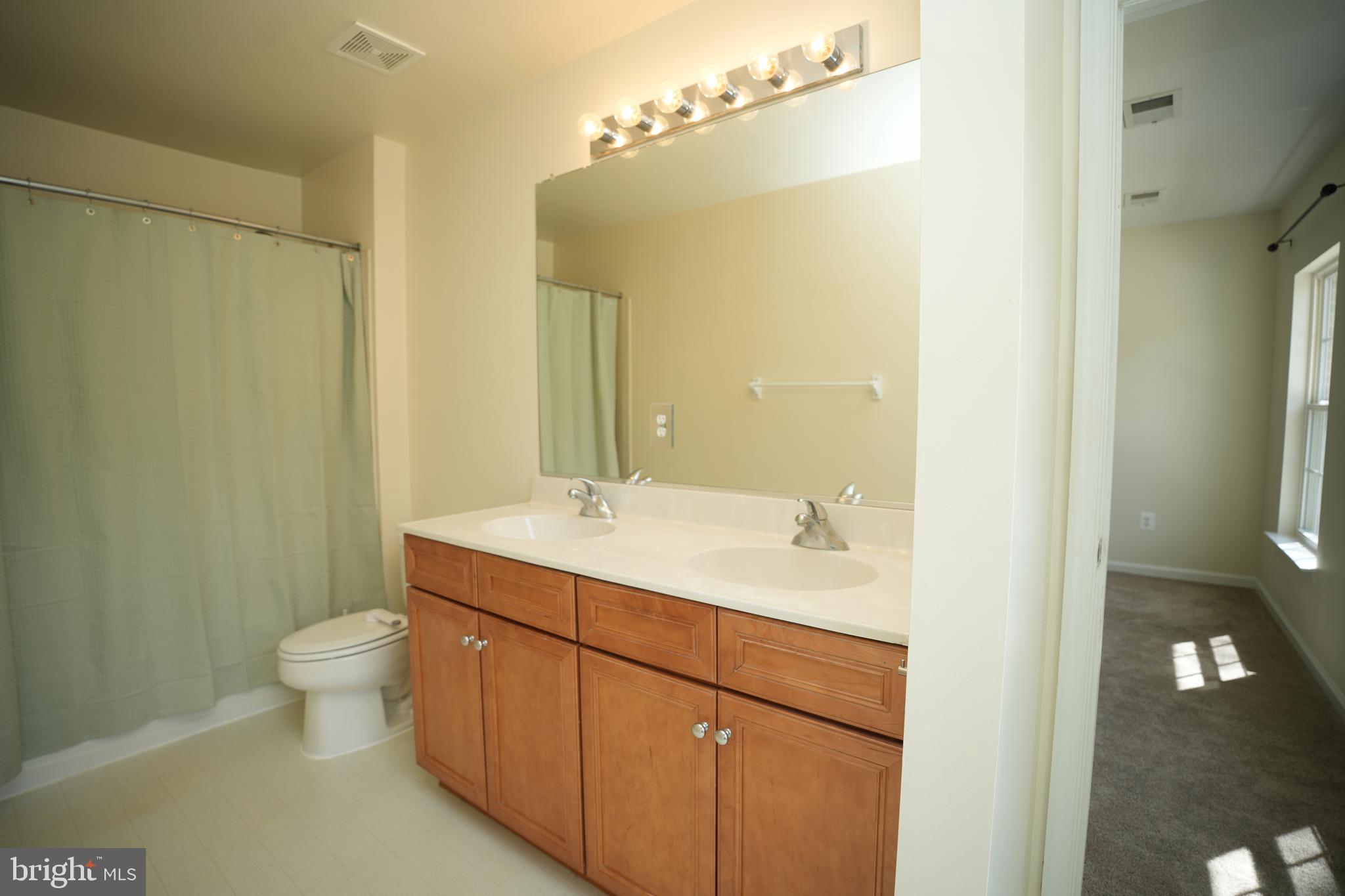 23422 CAMELLIA COURT