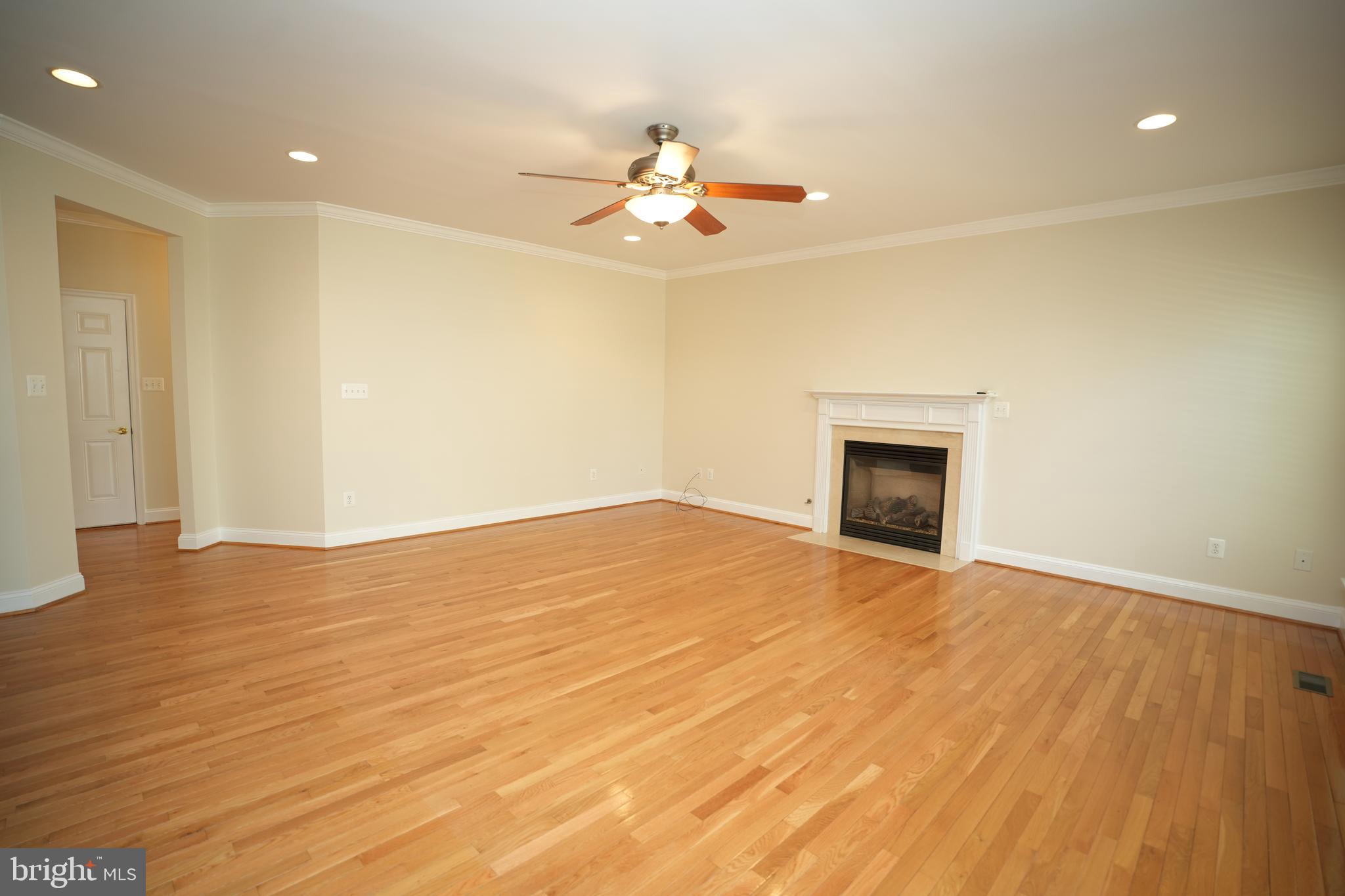 23422 CAMELLIA COURT