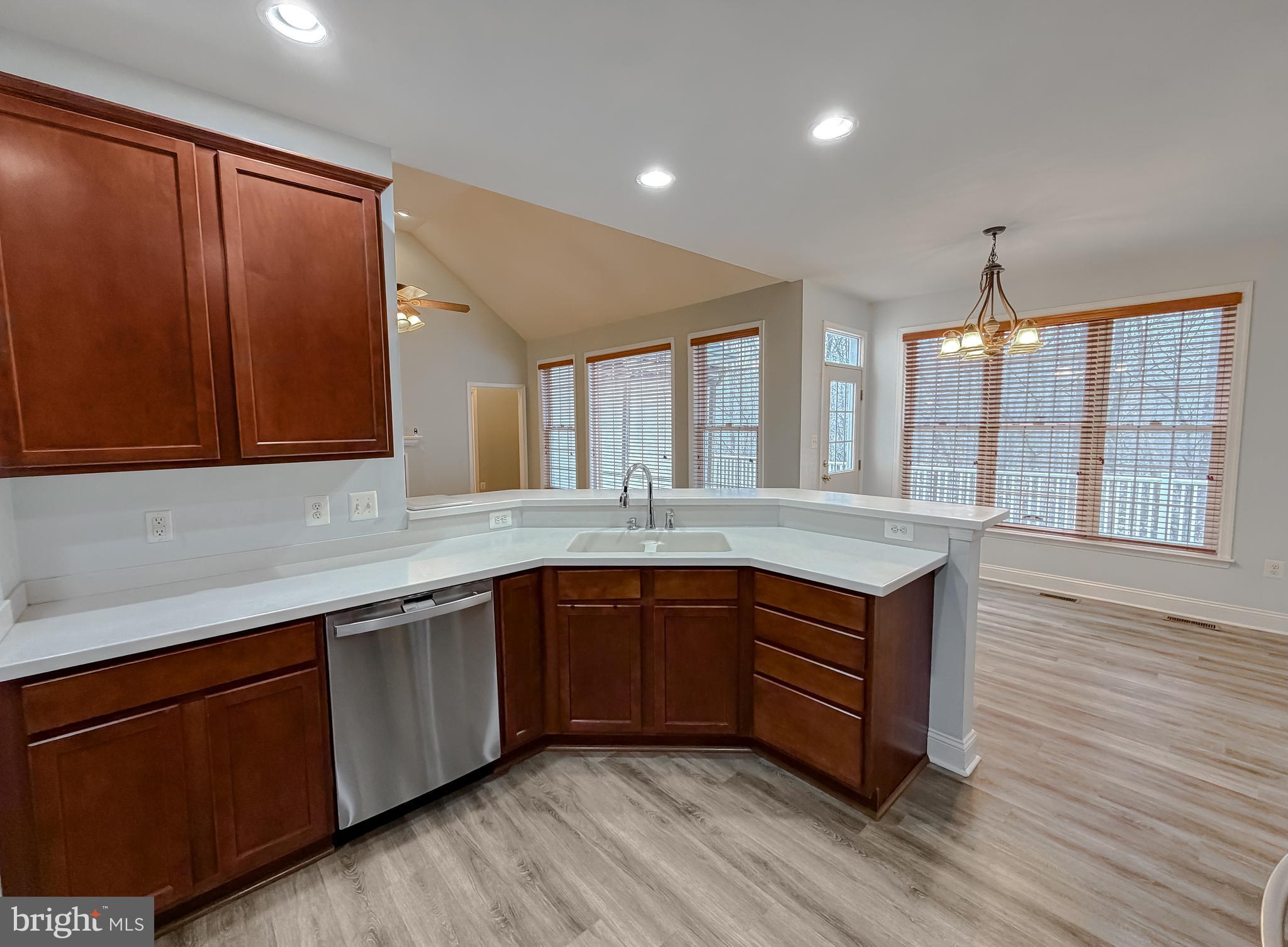 24646 APPLE SAUCE LANE