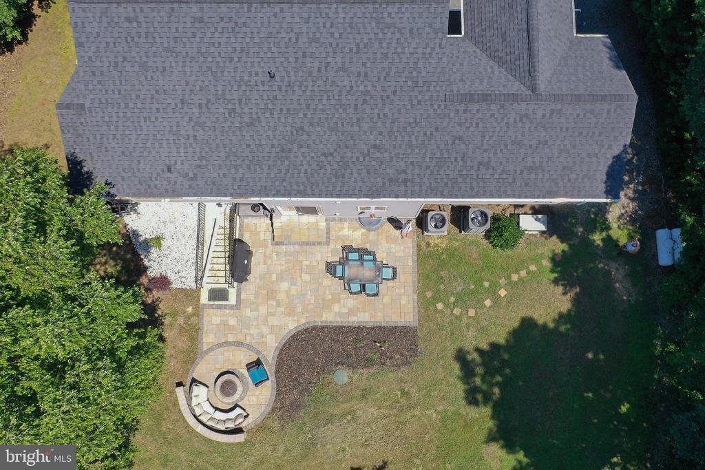 18747 VERNON COURT