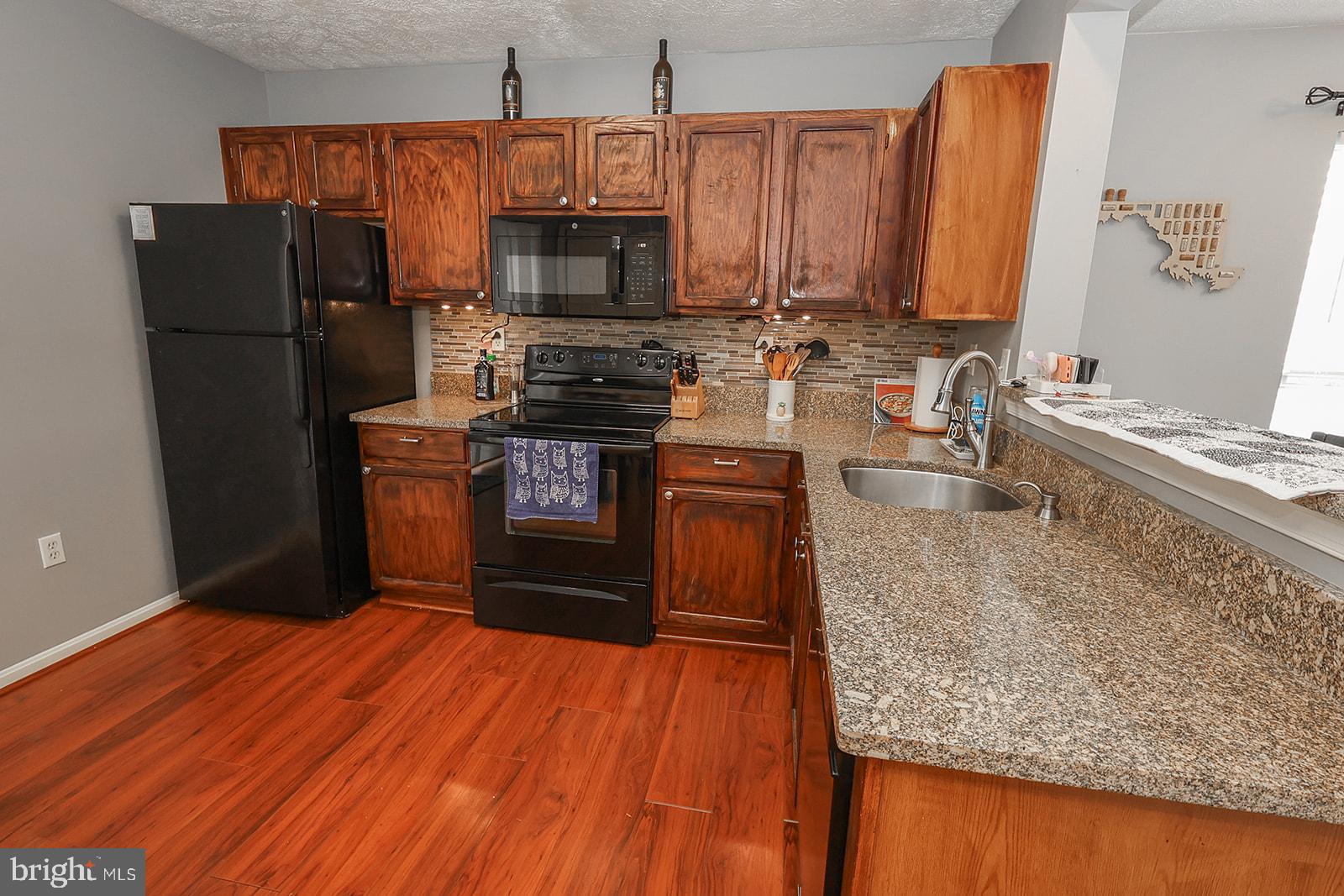 22141 SAINT LEONARDS CIRCLE
