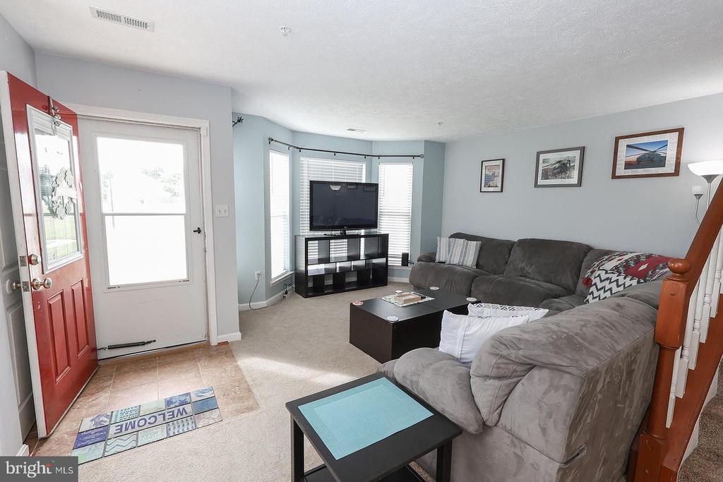 22141 SAINT LEONARDS CIRCLE