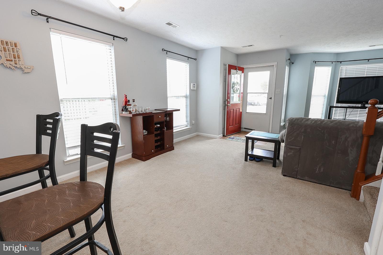 22141 SAINT LEONARDS CIRCLE