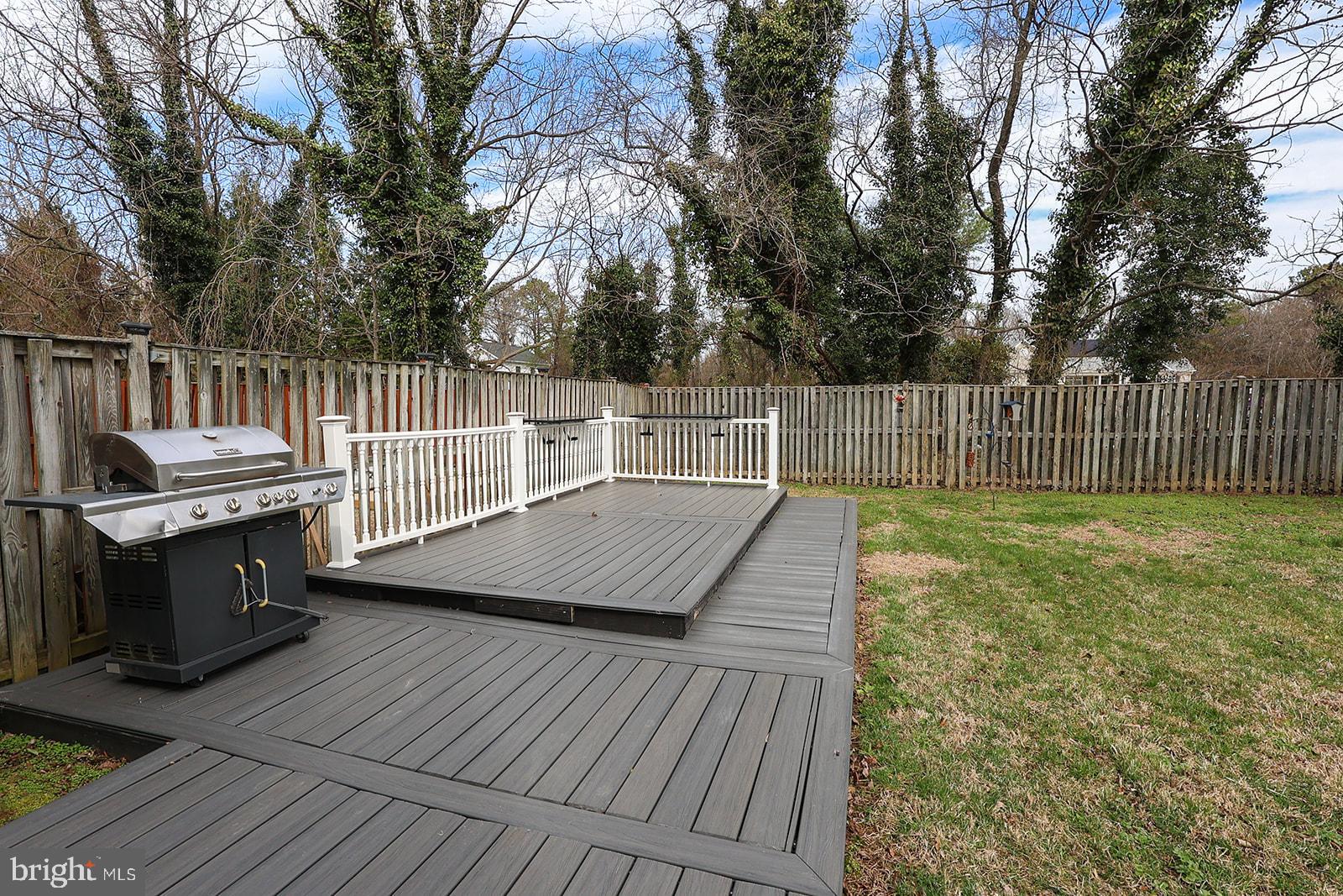 22141 SAINT LEONARDS CIRCLE