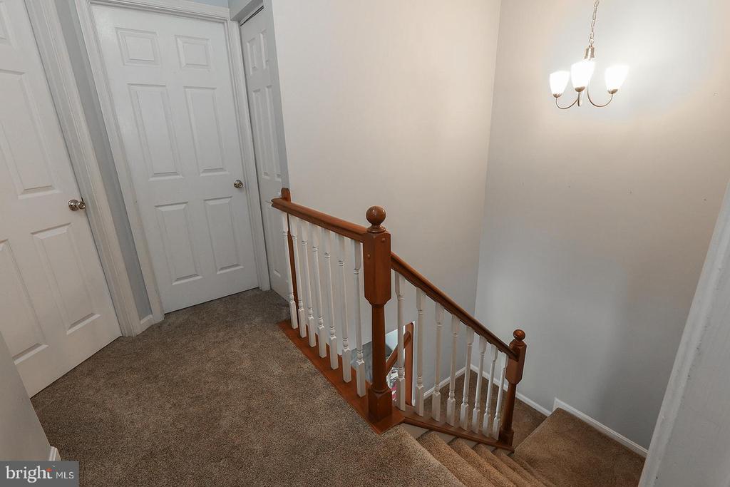 22141 SAINT LEONARDS CIRCLE