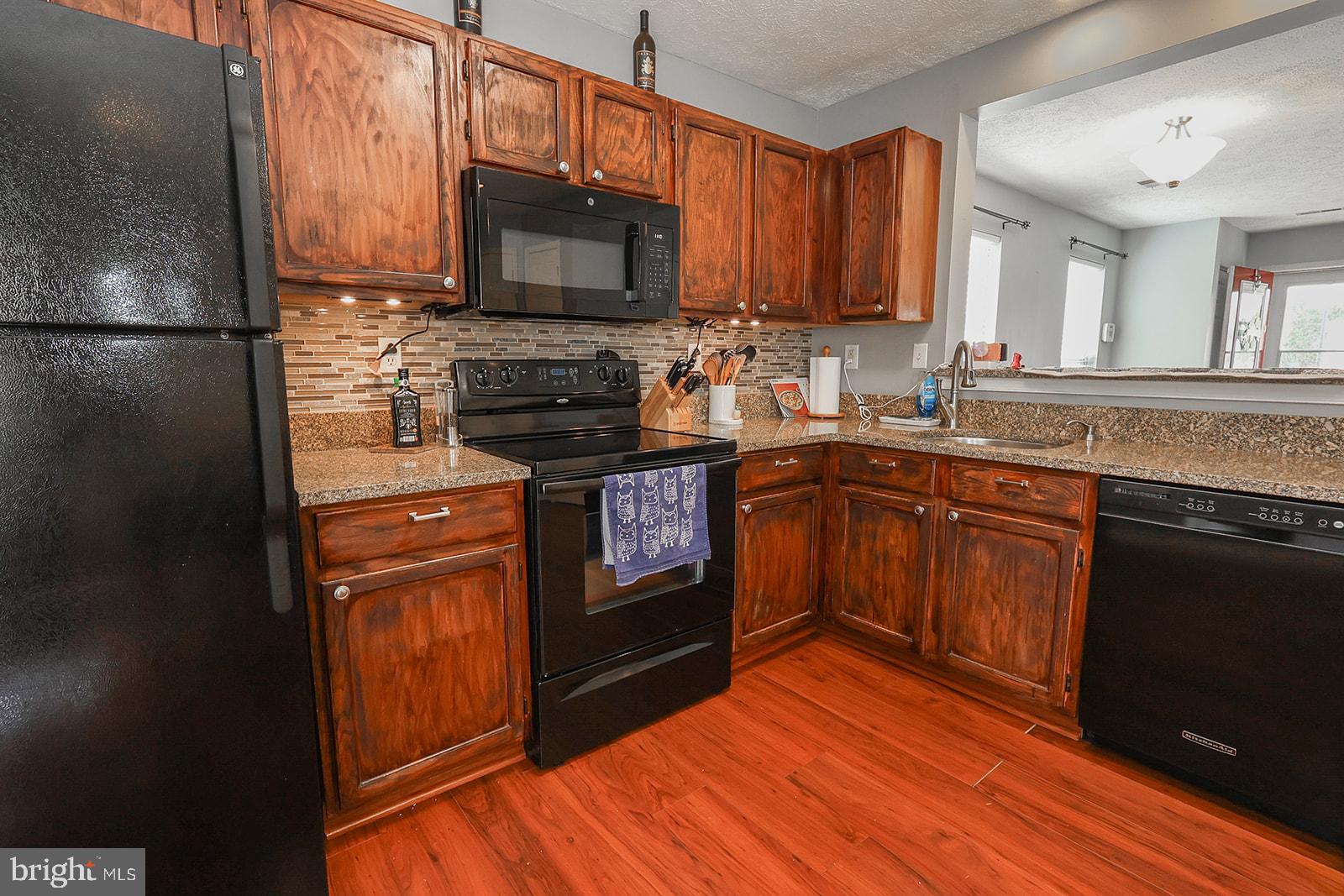 22141 SAINT LEONARDS CIRCLE